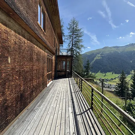 Wef 2025 Alpine Chalet Mit Panorama Ausblick